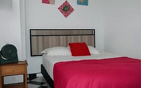 Aparta Suites Torre de Prado 302 Apartamento para 4 Personas